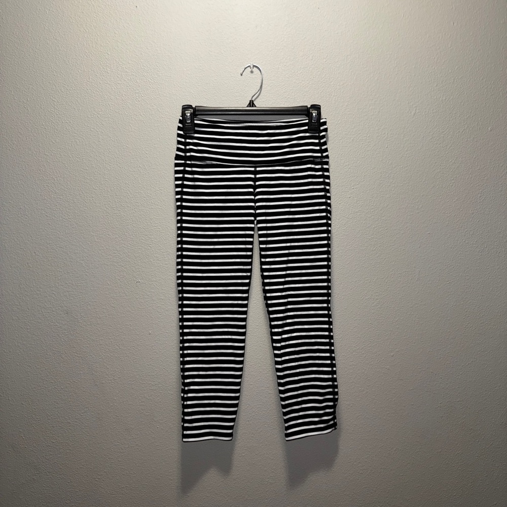 Black and White Striped Women's Leggings